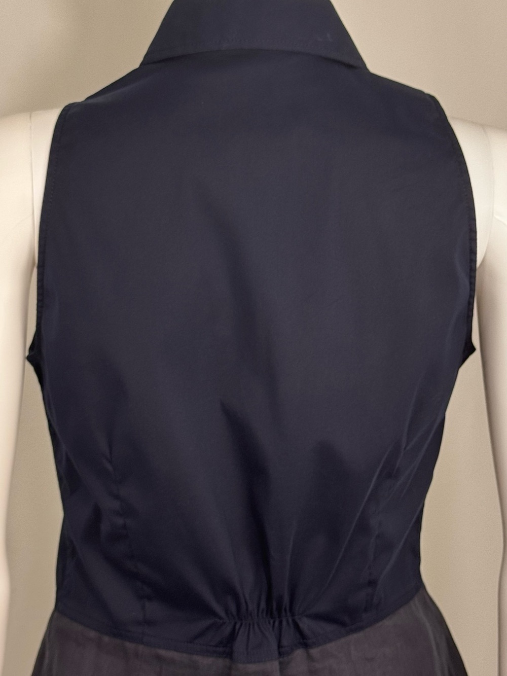 Pristine Brunello Cucinelli Sleeveless Mixed-Media Peplum Shirt - Size L (US) - Picture 15 of 16